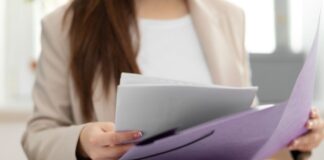 Rola usług archiwizacyjnych w zapewnieniu bezpieczeństwa i poufności danych